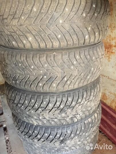 Nokian Tyres Hakkapeliitta 8 185/60 R15 88T