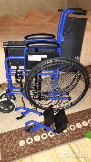 Кресло-коляска инвалидна