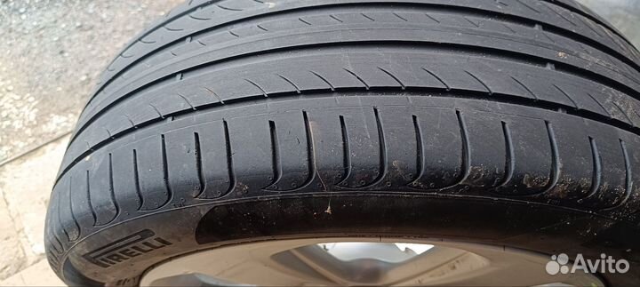Pirelli Powergy 215/55 R18