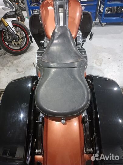 Седло Харлей Девидсон 09 г