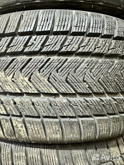 Gripmax SureGrip Pro Winter 245/35 R19 93V