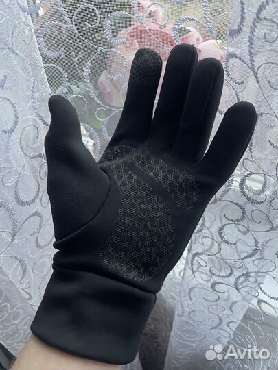 Перчатки nike