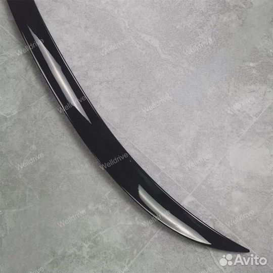 Спойлер BMW 4 F33 M4 стиль глянец