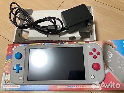 Nintendo switch lite лимитированная 