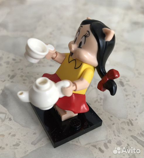 Лего минифигурка 