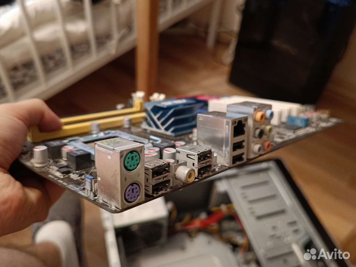 Материнская плата 775 asus p5q se