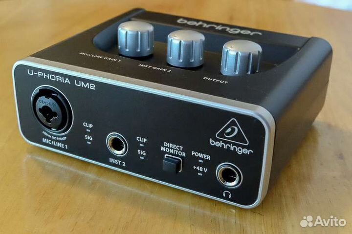 Behringer UM2 professional sound interface