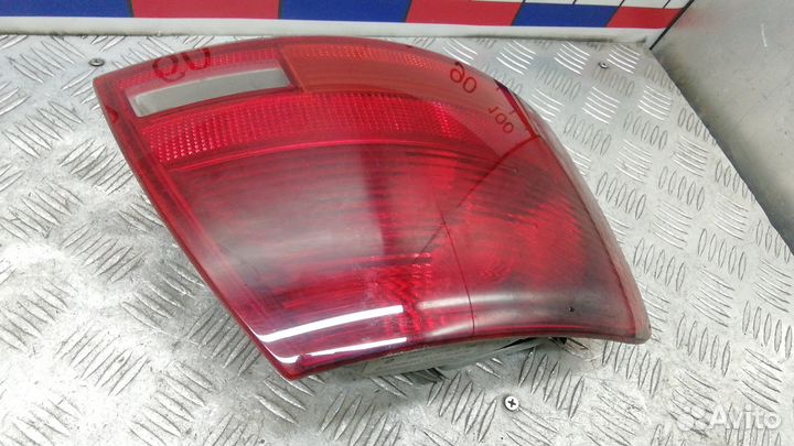 Фонарь Audi A4 B7 (2004-2007)