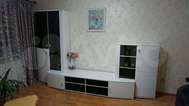 2-к. квартира, 46 м², 2/3 эт.