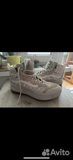 Женские ботинки Vans UltraRange EXO Hi MTE240р