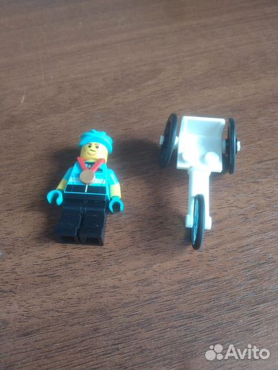 Лего минифигурки разных серий