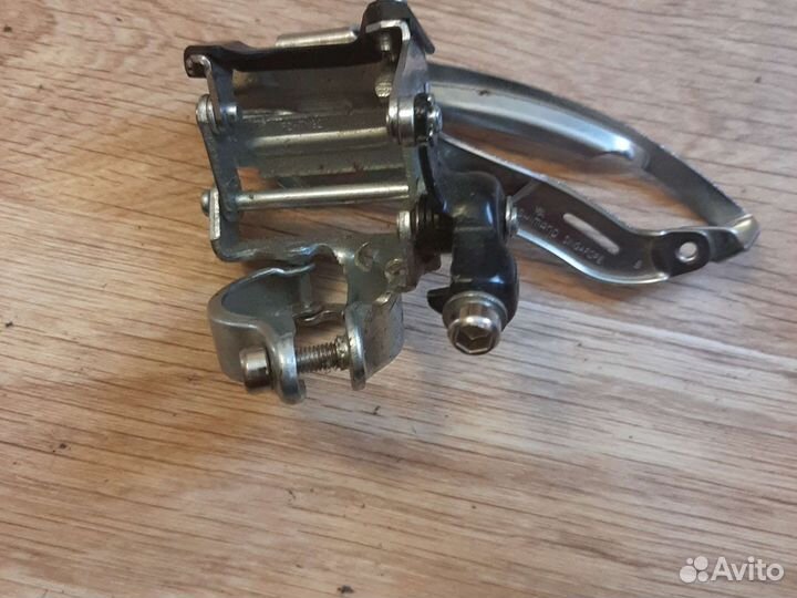Переднии переключатель shimano