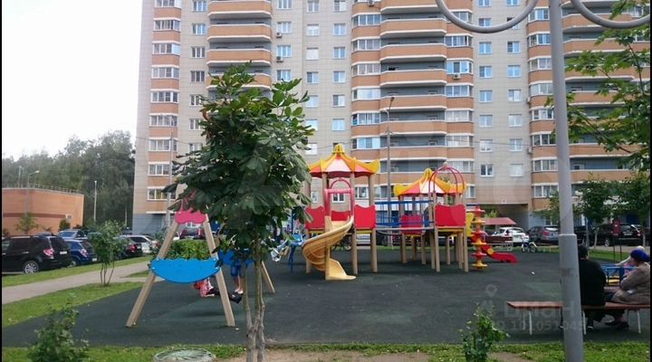 1-к. квартира, 33 м², 12/15 эт.