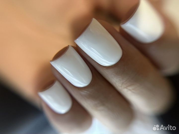 Маникюр и педикюр