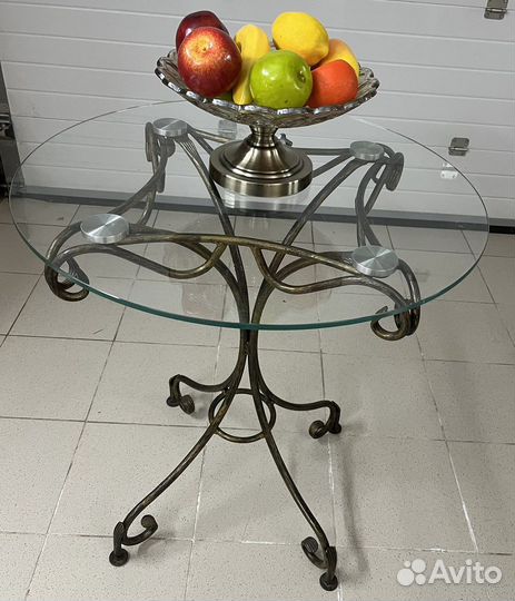 Кованый стол