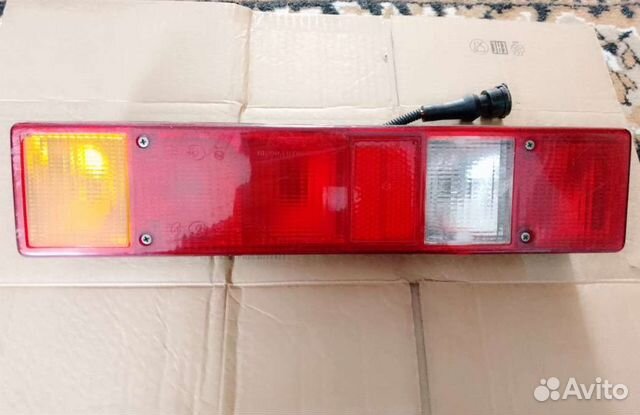 Заданий фонарь на Газель