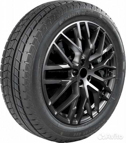 Sonix Snowrover 868 155/65 R13 73T