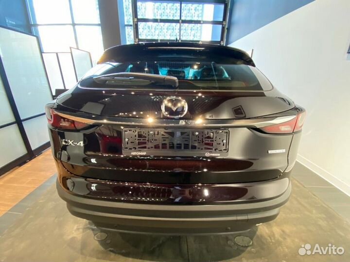 Mazda CX-4 2 AT, 2023