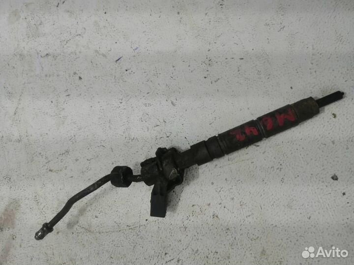 Топливная форсунка Mercedes W203 C