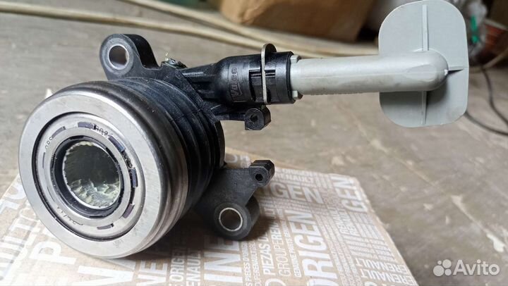 Рабочий цилиндр сцепления выжимной Рено