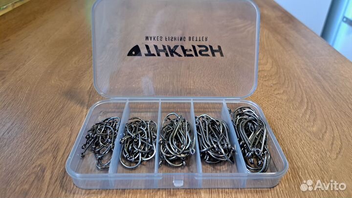 Новый набор рыболовных крючков