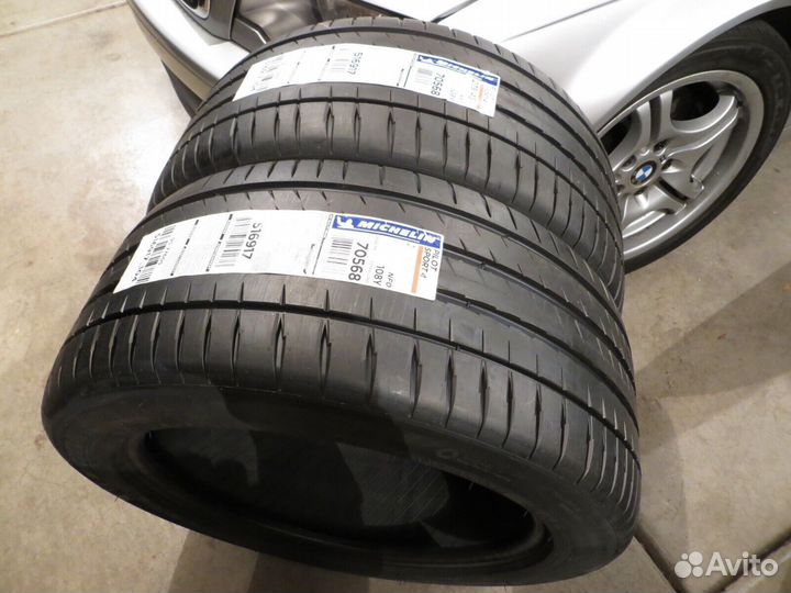 Michelin Pilot Sport 4 225/40 R18 92Y