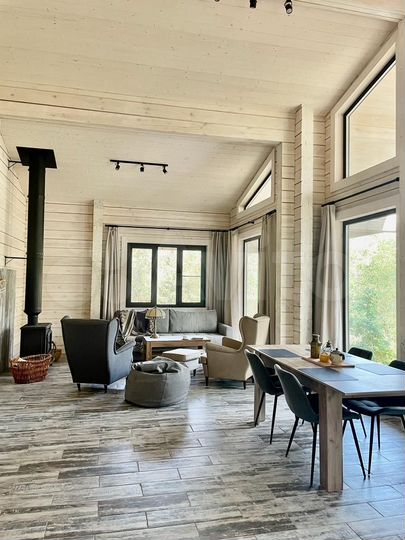 Дом 156 м² на участке 15 сот.