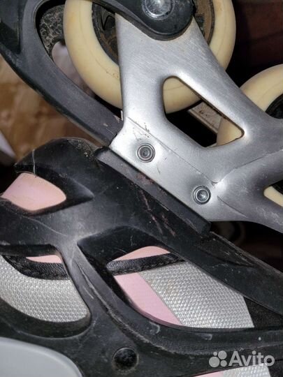 Роликовые коньки женские Reaction R207