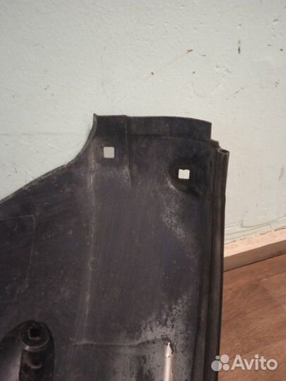 Подкрылок (локер) передний левый Mercedes S-Class