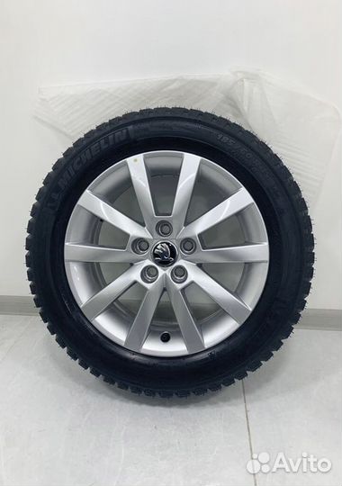R15 Michelin X-Ice North XIN2 185/60, PCD 5x100 DIA 57.1