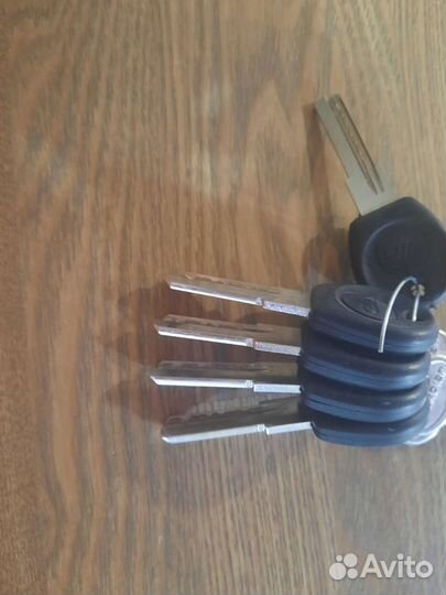 Дверной замок с 5 ключами