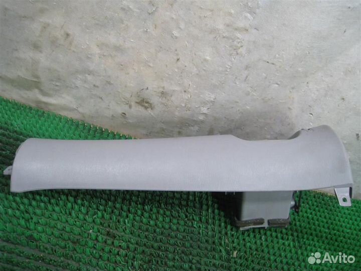 Дефлектор торпедо правый Nissan Almera Tino 2005