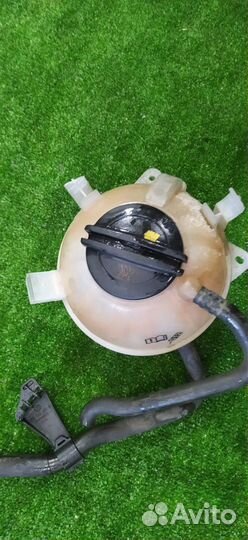 Бачок расширительный Volkswagen Passat Cc 2.0