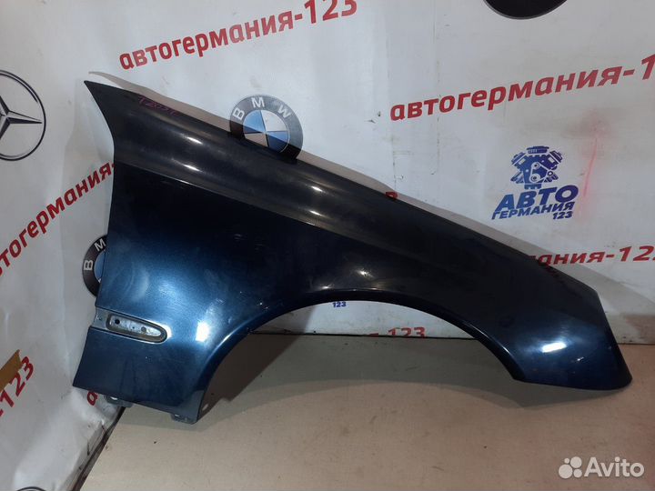 Крыло переднее правое Mercedes E320 W211 112.949