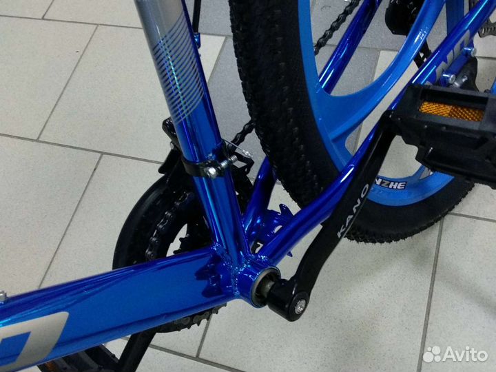 Велосипед на литых дисках новый 24 дюймов