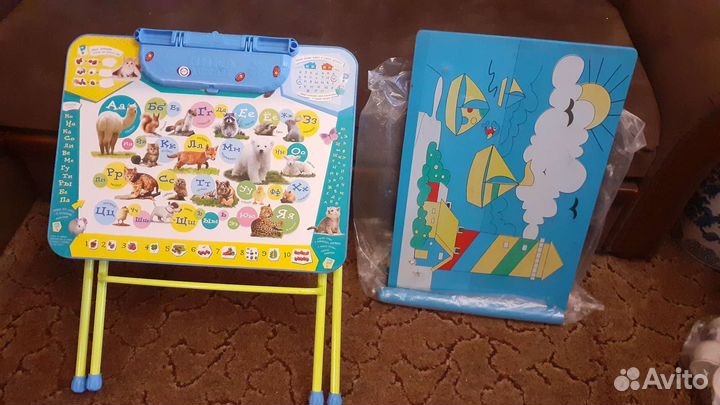 Детский столик