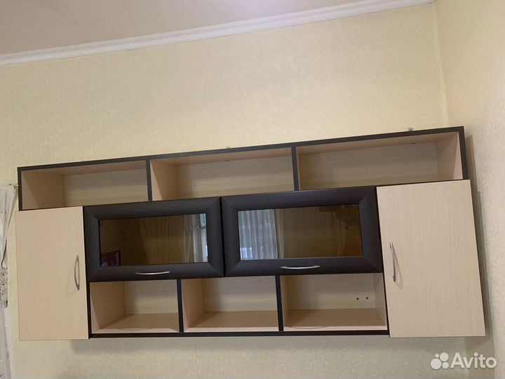 Полка настенная навесная