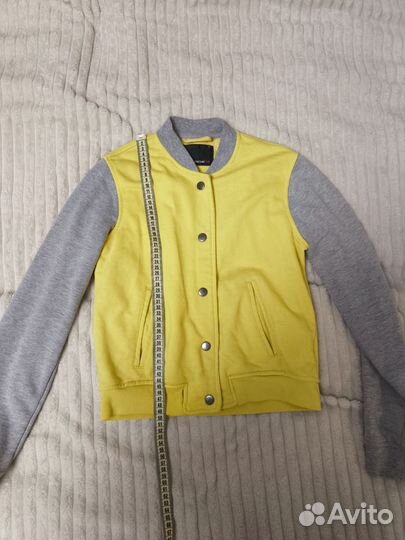 Бомбер, свитшот на девочку