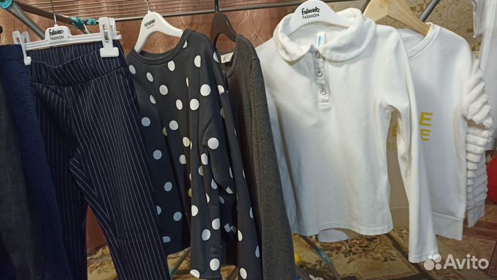 Одежда для девочки пакетом на 6-7 лет