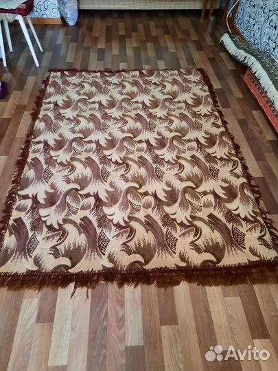 Покрывало на кровать