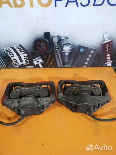 Суппорт передний Ford Focus 2 хетчбек 2.5 hydb