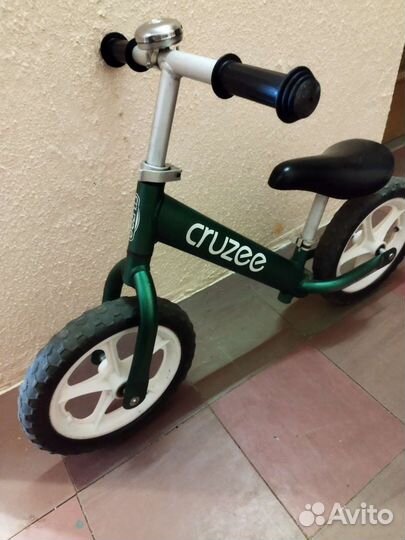 Беговел детский Cruzee