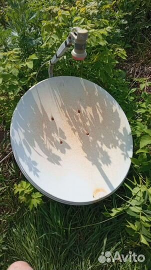 Спутниковая тарелка триколор