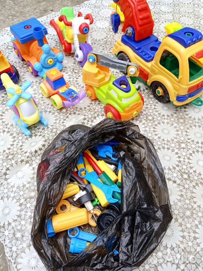 Машинка конструктор