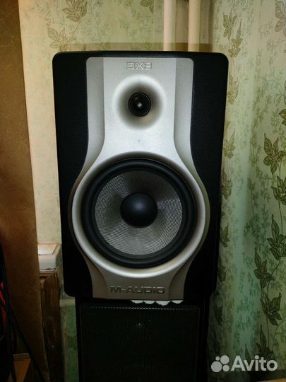 Активные студийные мониторы M Audio Carbon BX8