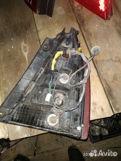 Фонарь задний левый для Subaru Forester (S11)