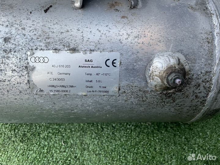 Воздушный рессивер Audi A8 D3 (5.8 литра)