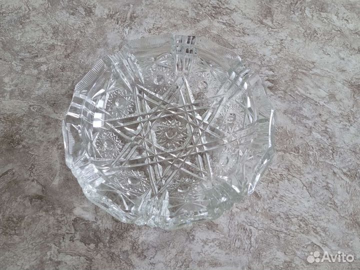 Вазы хрустальные