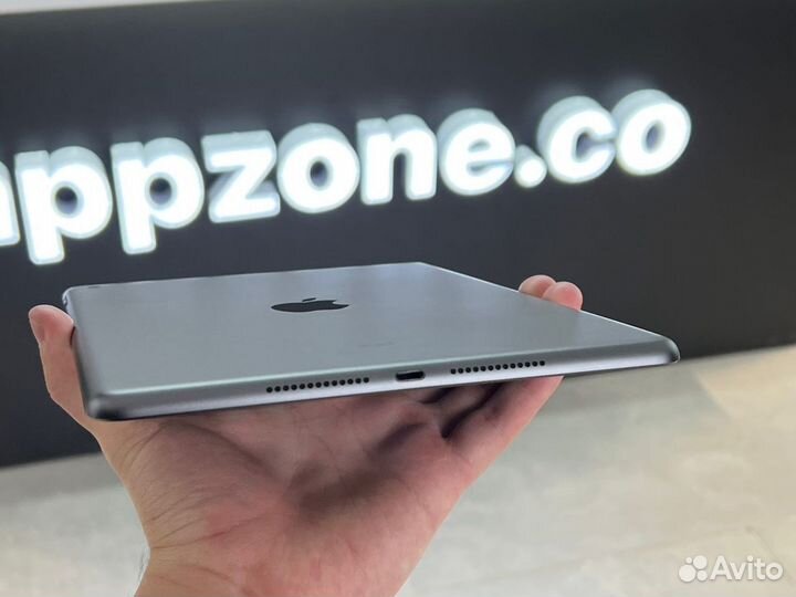 iPad (7th generation) 32GB, Wi-Fi, Space Gray