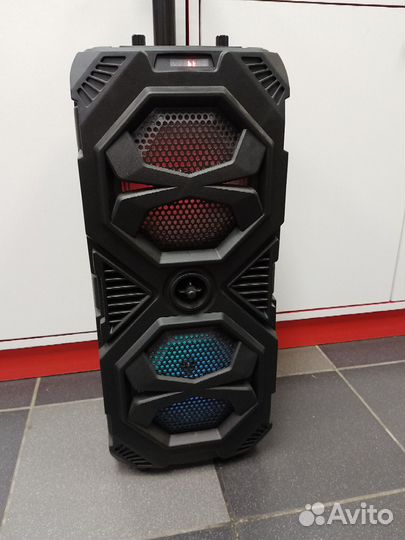 Колонка на колесах с ручкой (чемодан) К4